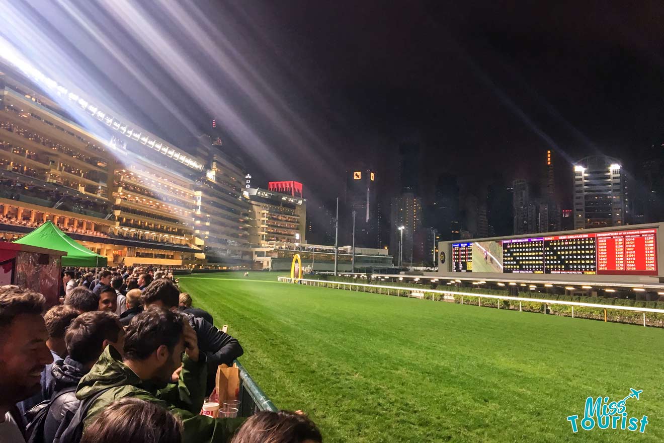9 Place a bet on the Wednesday Races at Happy Valley Racecourse Race course