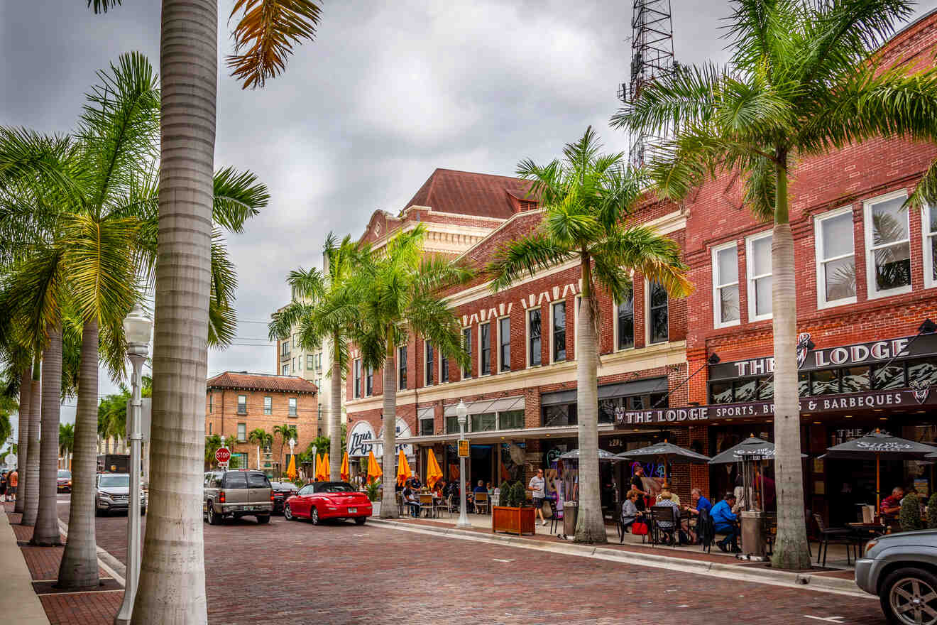 Where to Stay in Fort Myers → 3 Best Areas for Tourists