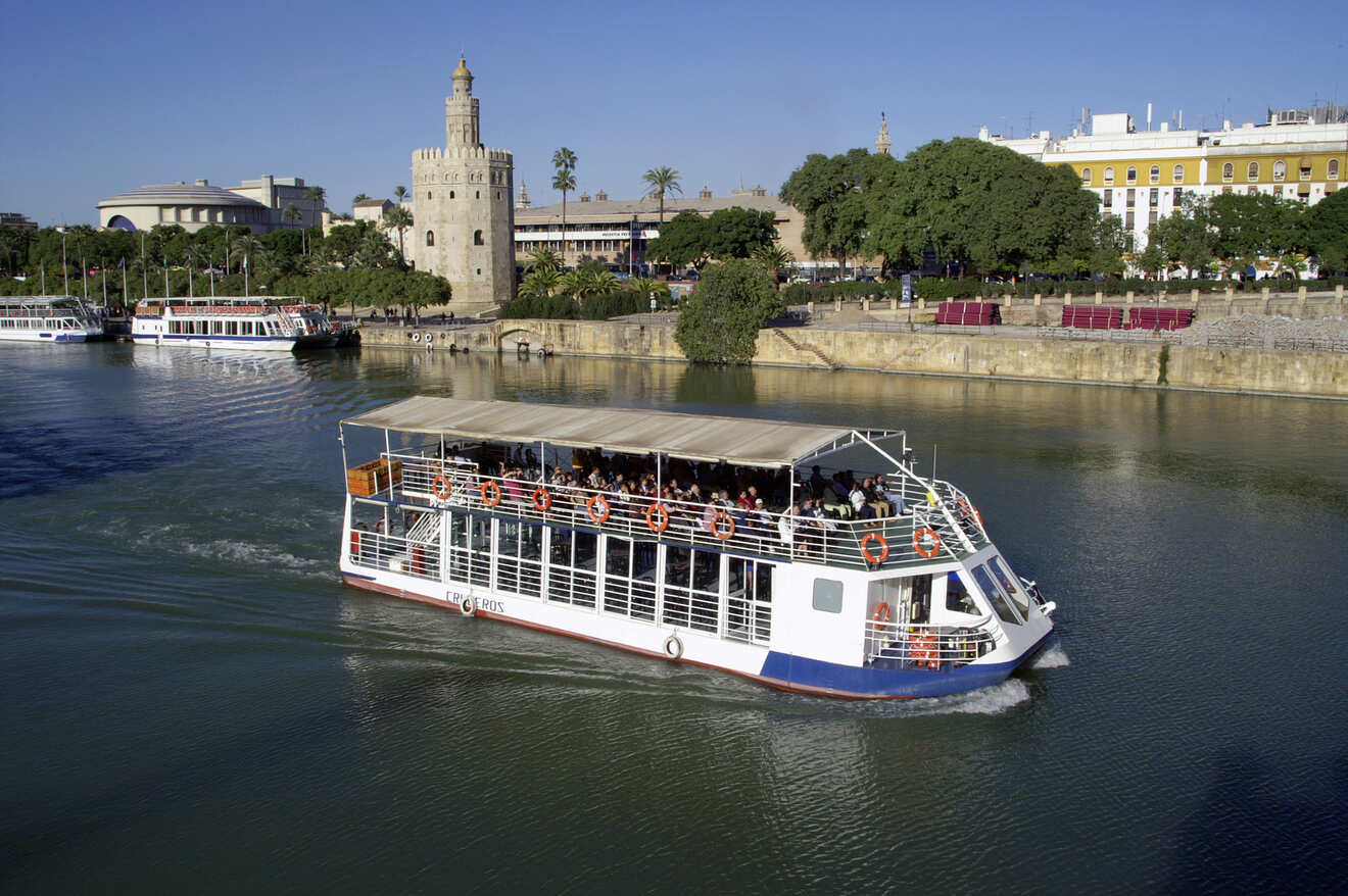 13 tour of the Guadalquivir River