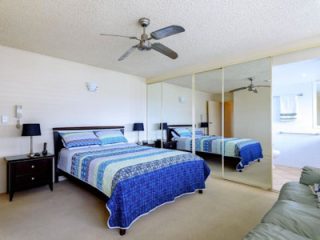 3.4 Main beach apartment