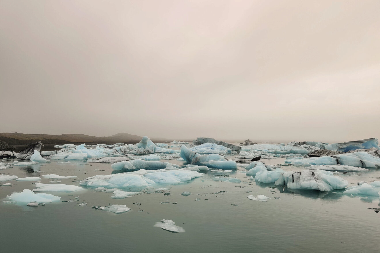 4 Jokulsarlon Glacier