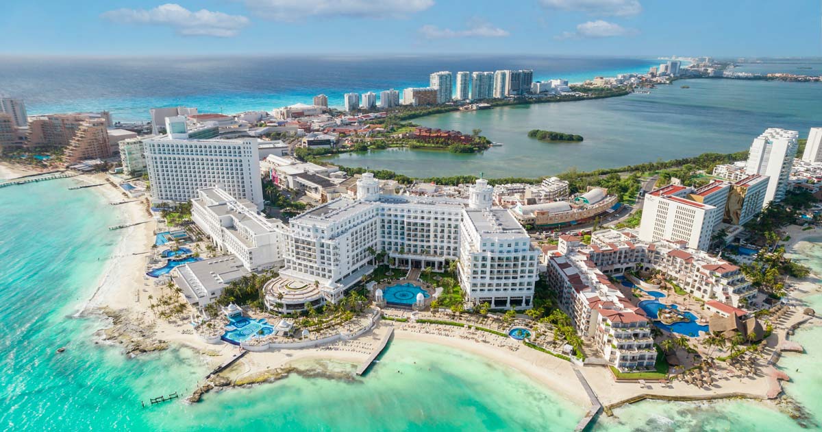 Cancun Luxury Resorts → 20 Unique Options