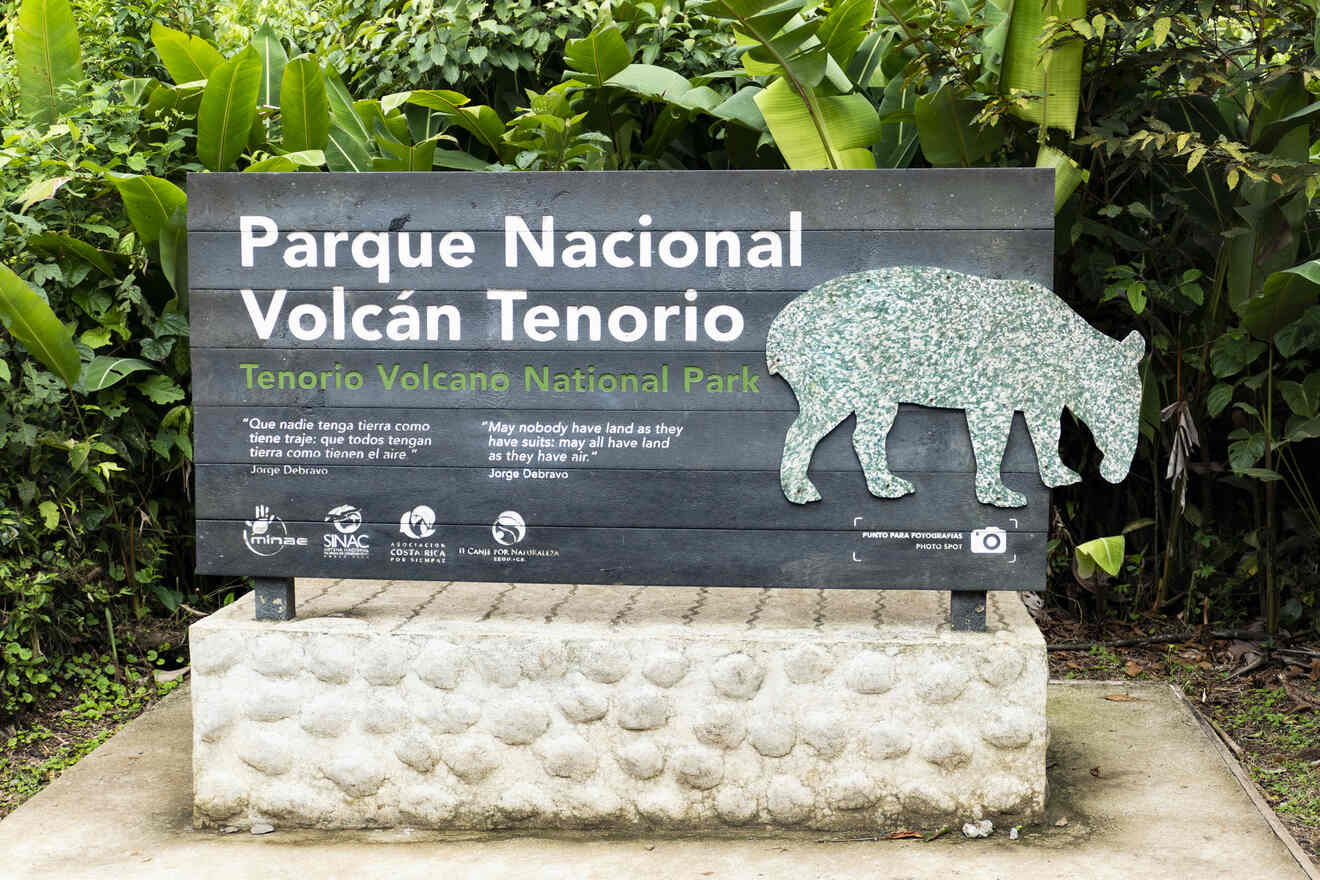 12 Tenorio Volcano National Park
