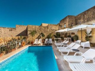 6 3 Sweet Life Gozo with outdoor pool
