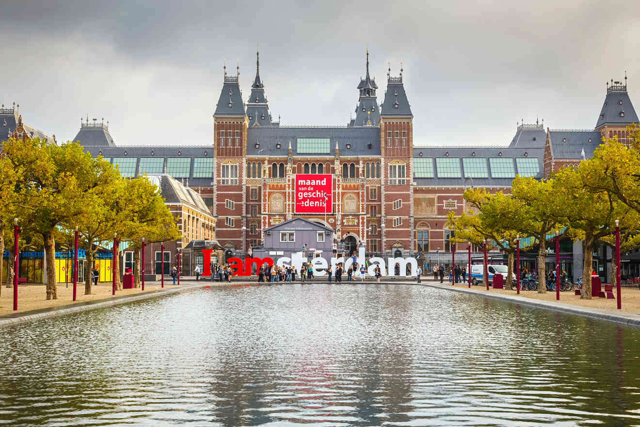 2.3 Visit all the amazing museums Rijksmuseum