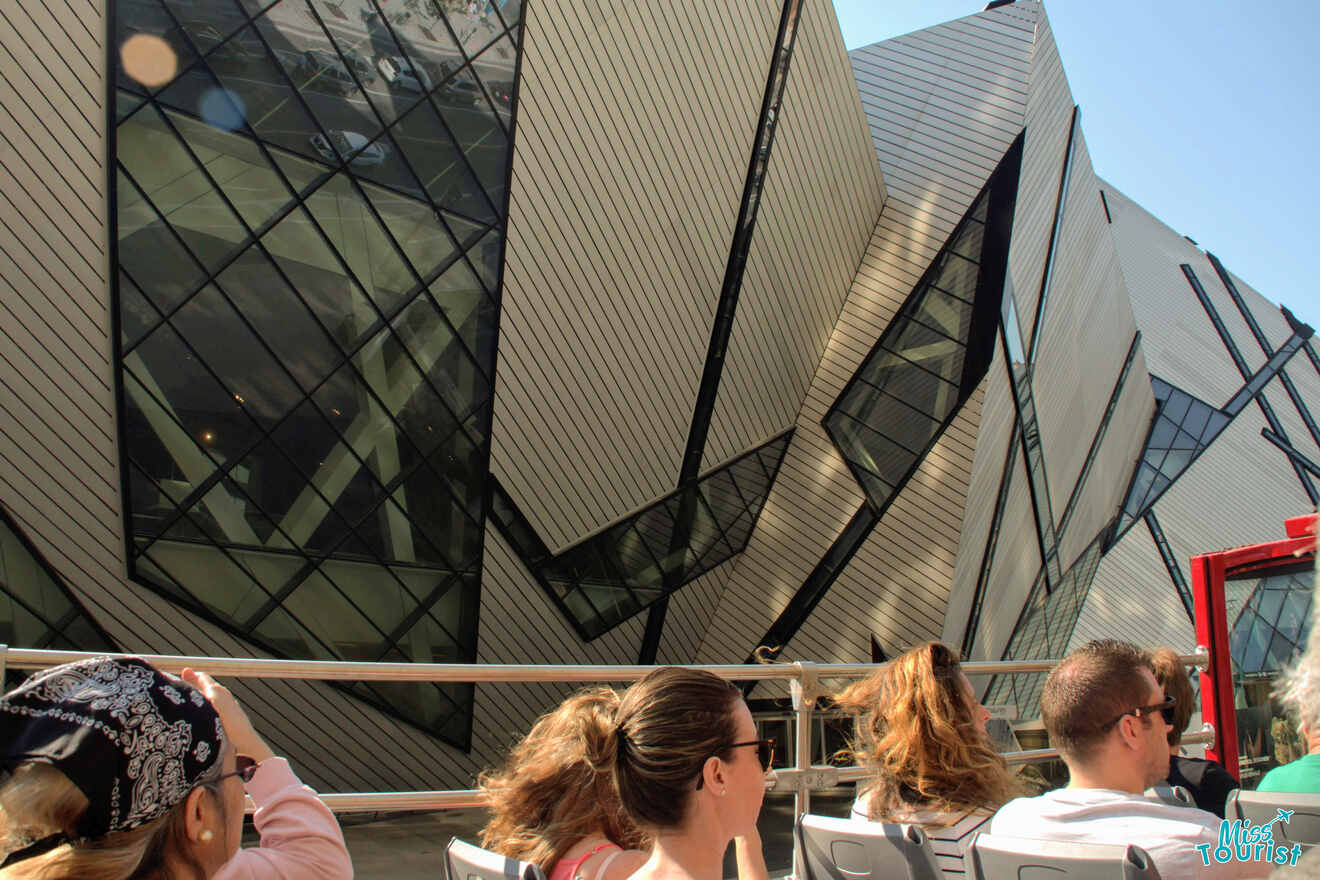 3 the Royal Ontario Museum