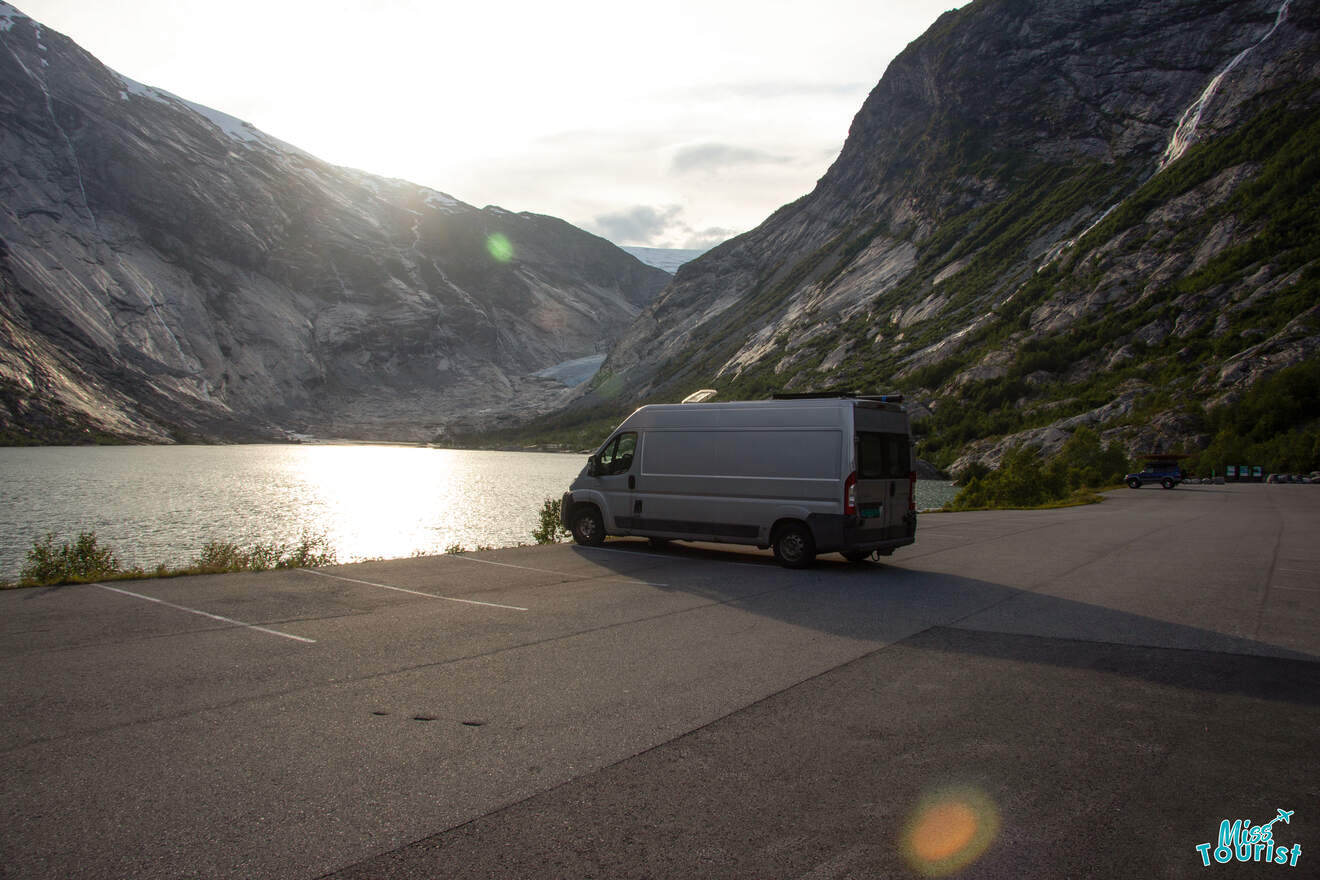 2.3 Campervans and RVs in Norway