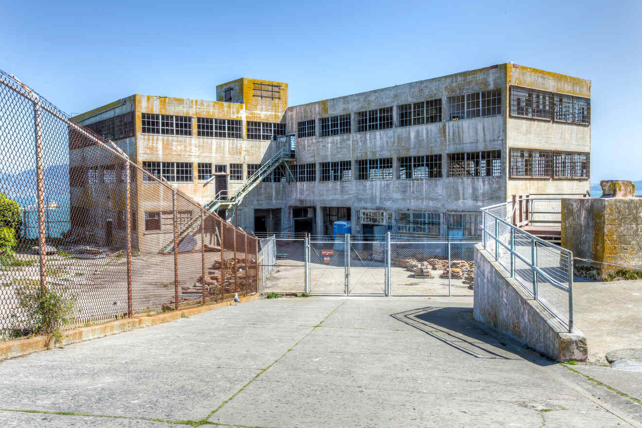 1.3 Alcatraz Behind The Scenes Tour unique program