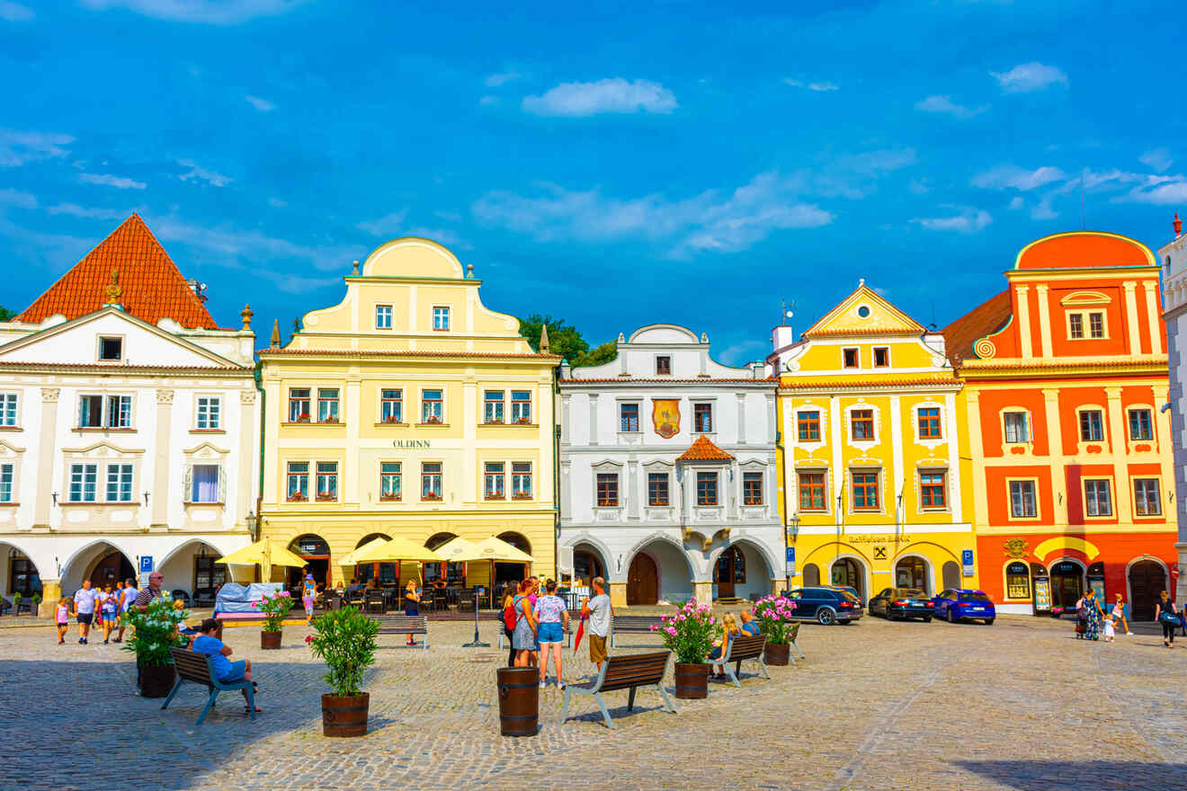 3 walking tour of Cesky Krumlovs historic city center what to do in one day