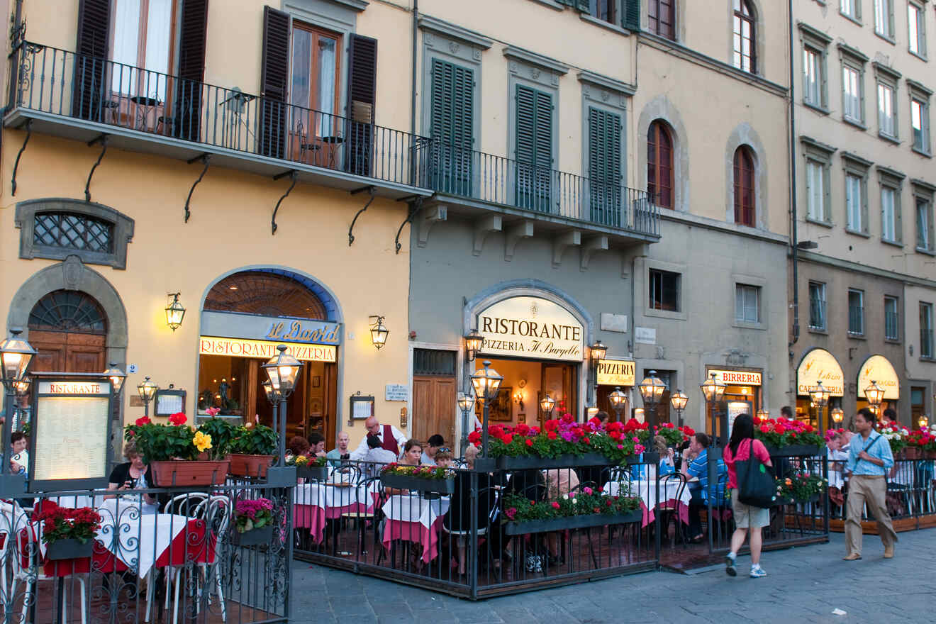 FAQs about restaurants in Florence