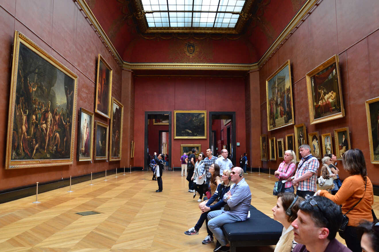 Different types of tickets to visit the Louvre