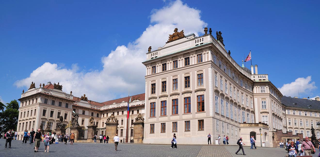Important things you should know about Prague Castle