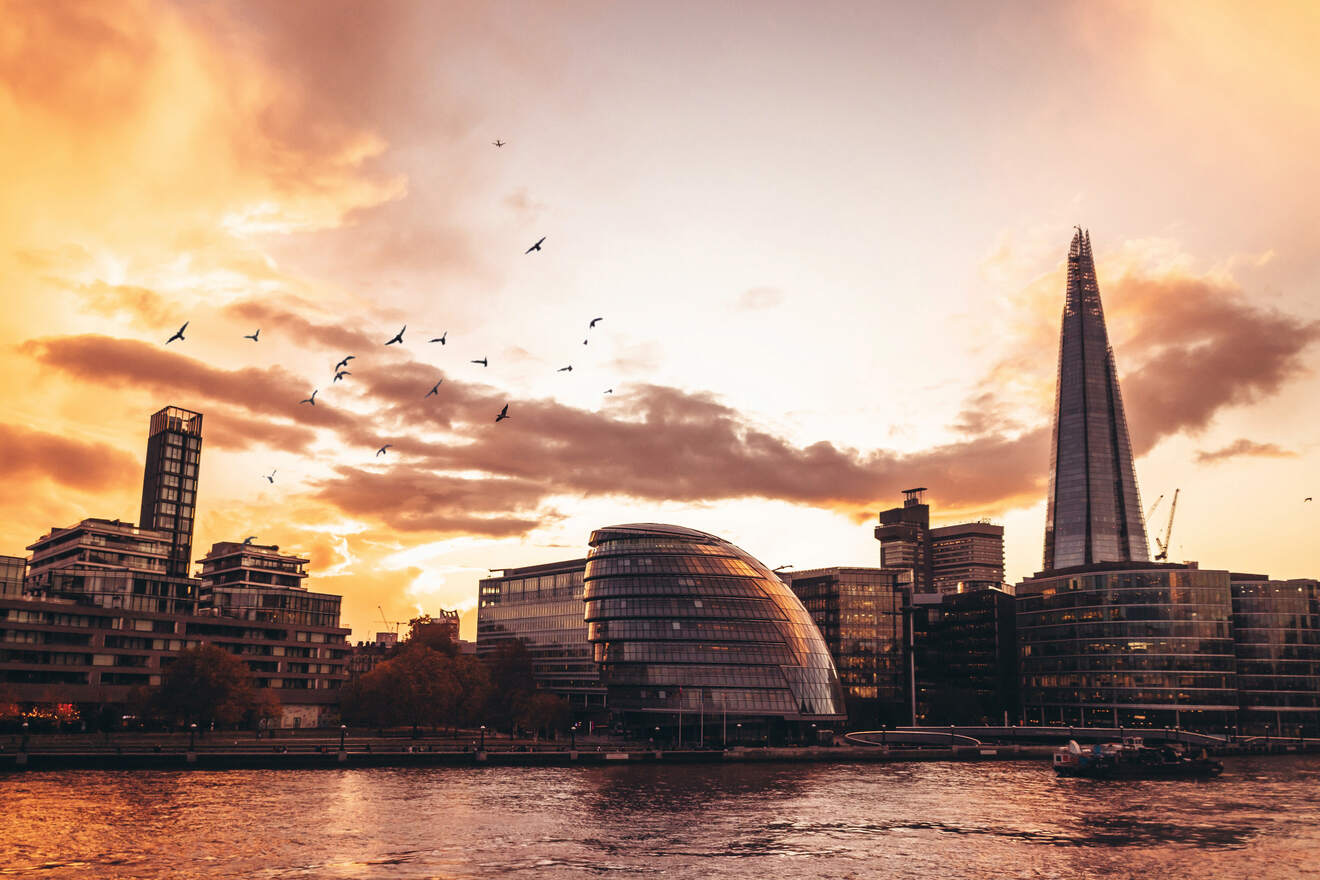 best tickets for The Shard are sold on GetYourGuide