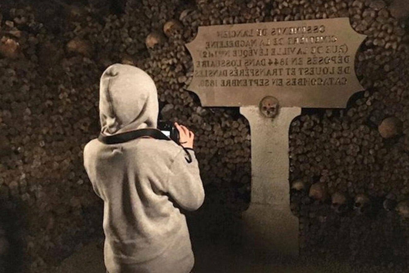 2. Guided tours Paris Catacombs