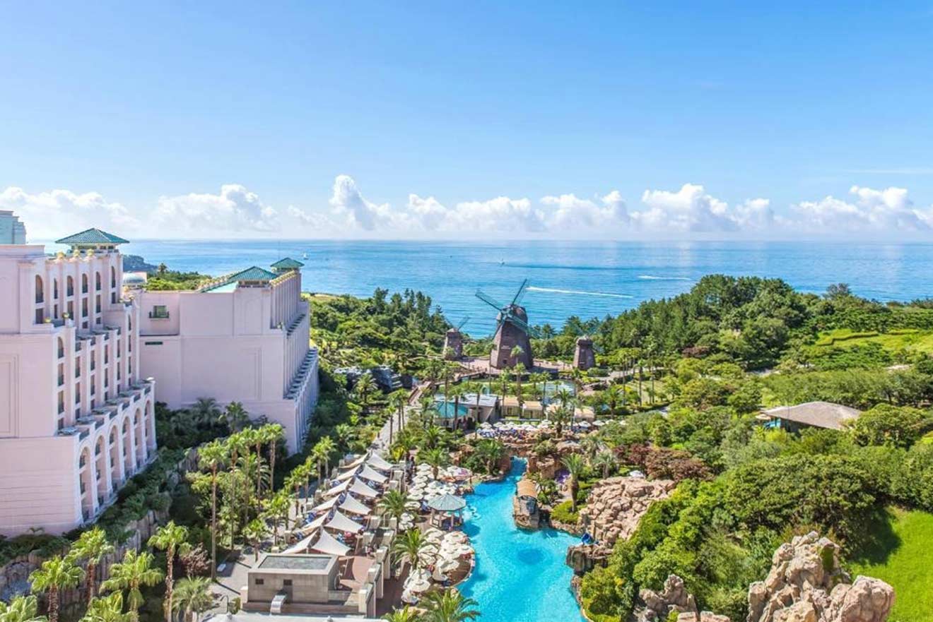 7 Best beachfront hotels on Jeju Island