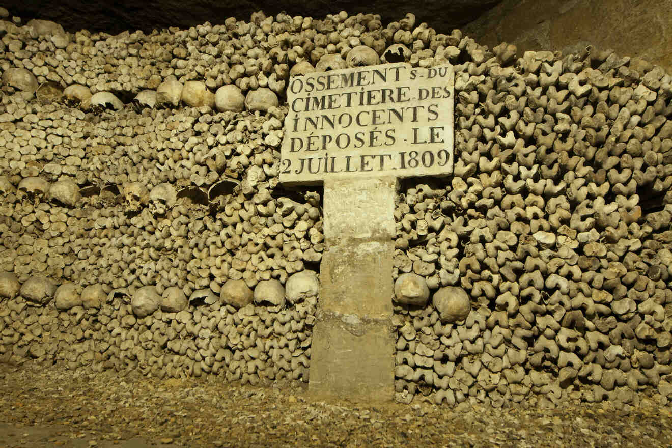 7 FAQs about Paris Catacombs