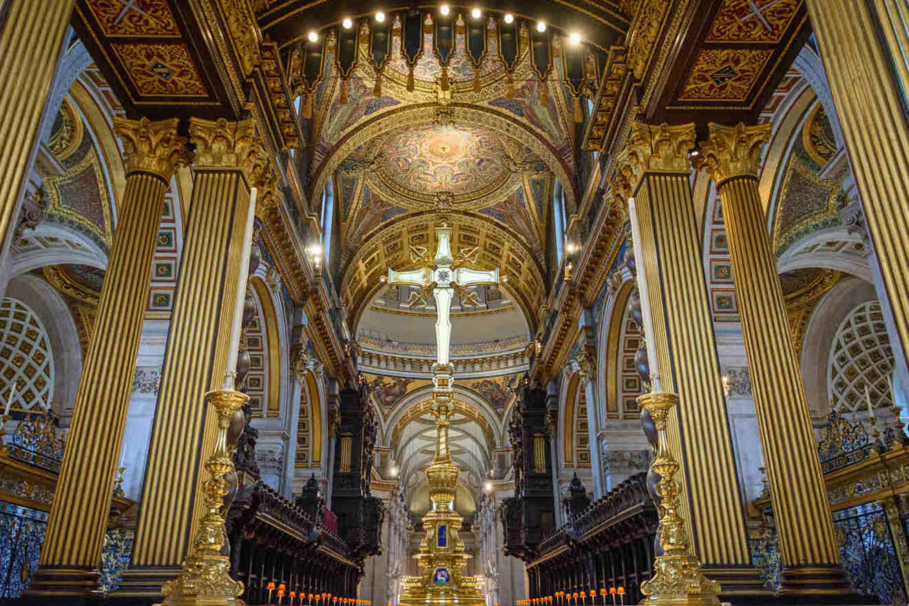 7 What to bring to St. Pauls Cathedral