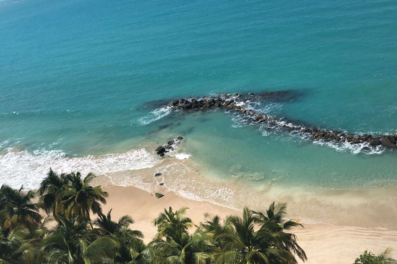 13 Isla Verde Park closest beaches to the airport