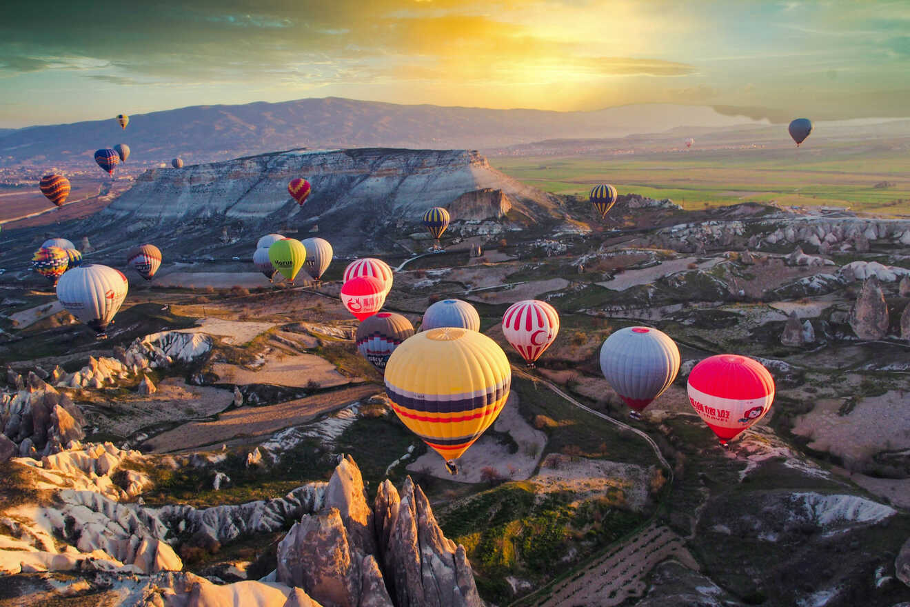 1 hot air balloon ride in Cappadocia