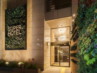 5 2 Super Hotel