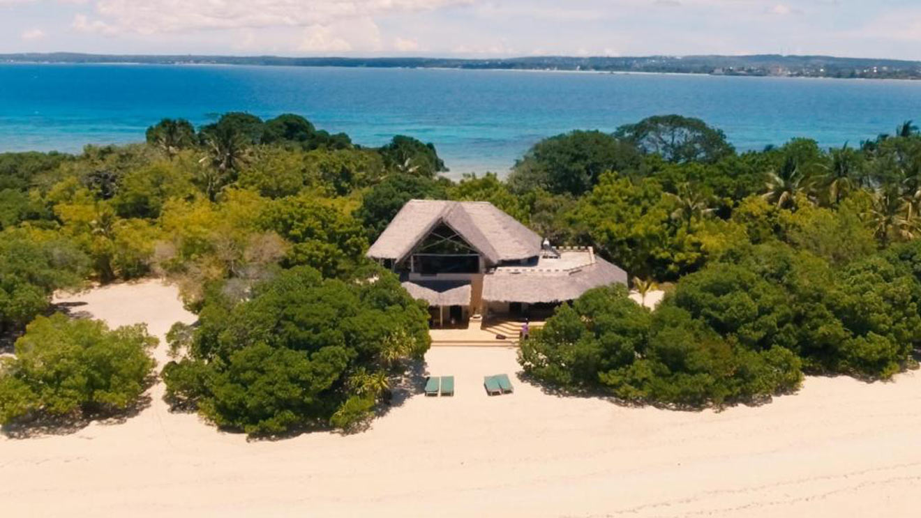 Chapwani Private Island for luxury stay in Zanzibar