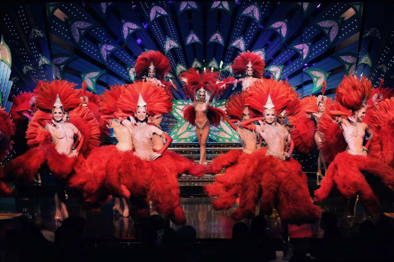 1.4 Moulin Rouge Feerie show