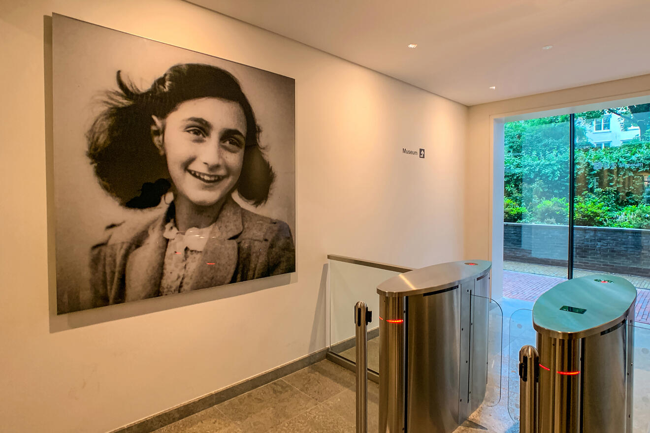 Anne Frank House Tickets • 13 Useful Things You Should Know