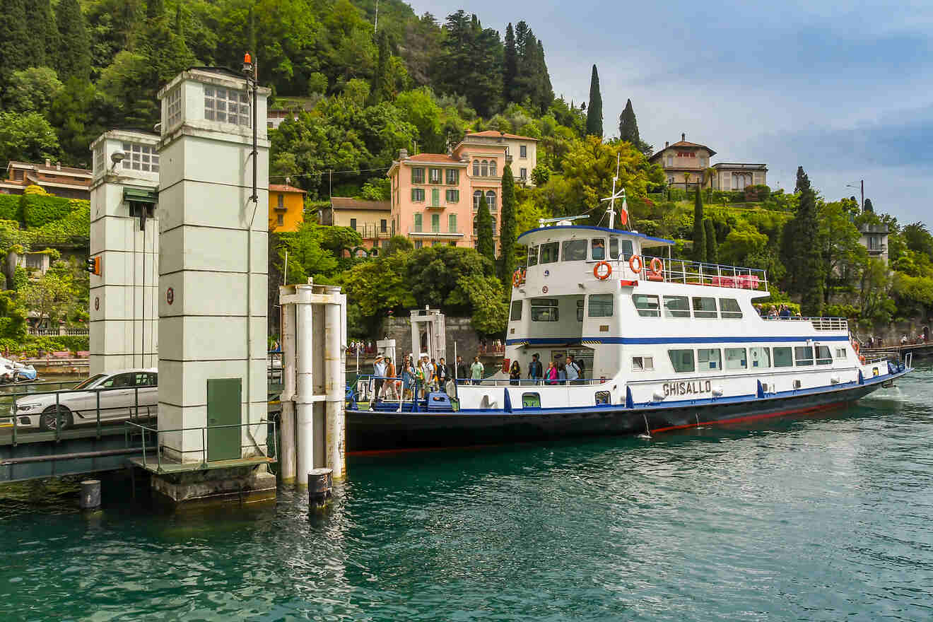 13 ferry stations on Lake Como 1