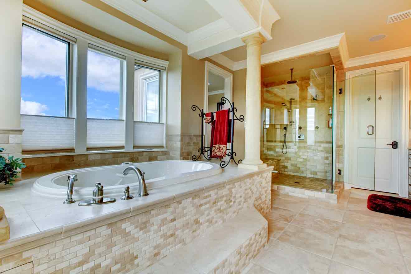 Hotels in Phoenix with a Jacuzzi in the Room ️ 17 Picks!