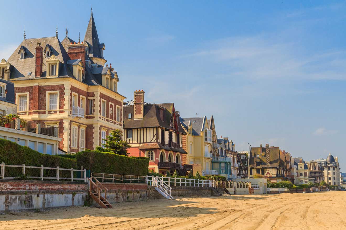 0 TOP Hotels in Deauville