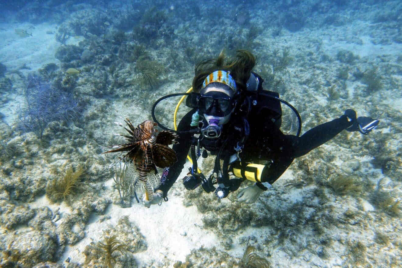 woman snorkelling 