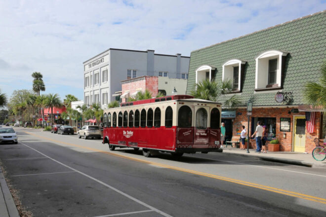 Mount dora restaurants open on christmas