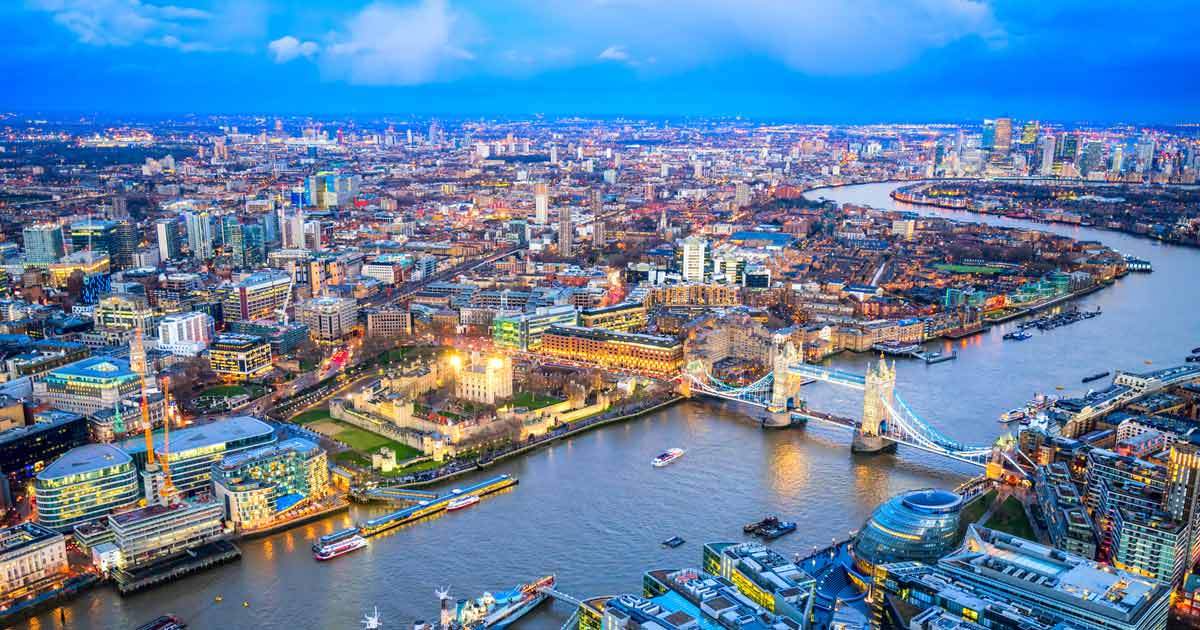 18 Best Hotels with Views in London ️ for All Budgets