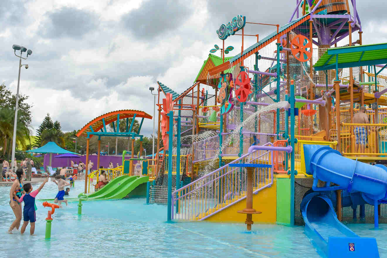 18 Hotels with Water Parks in Florida → for All Budgets!