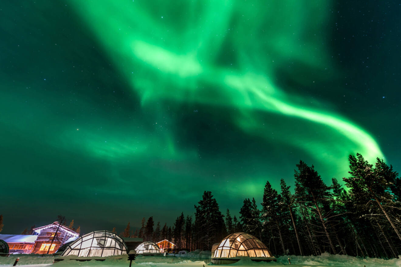 image of igloos and aurora borealis