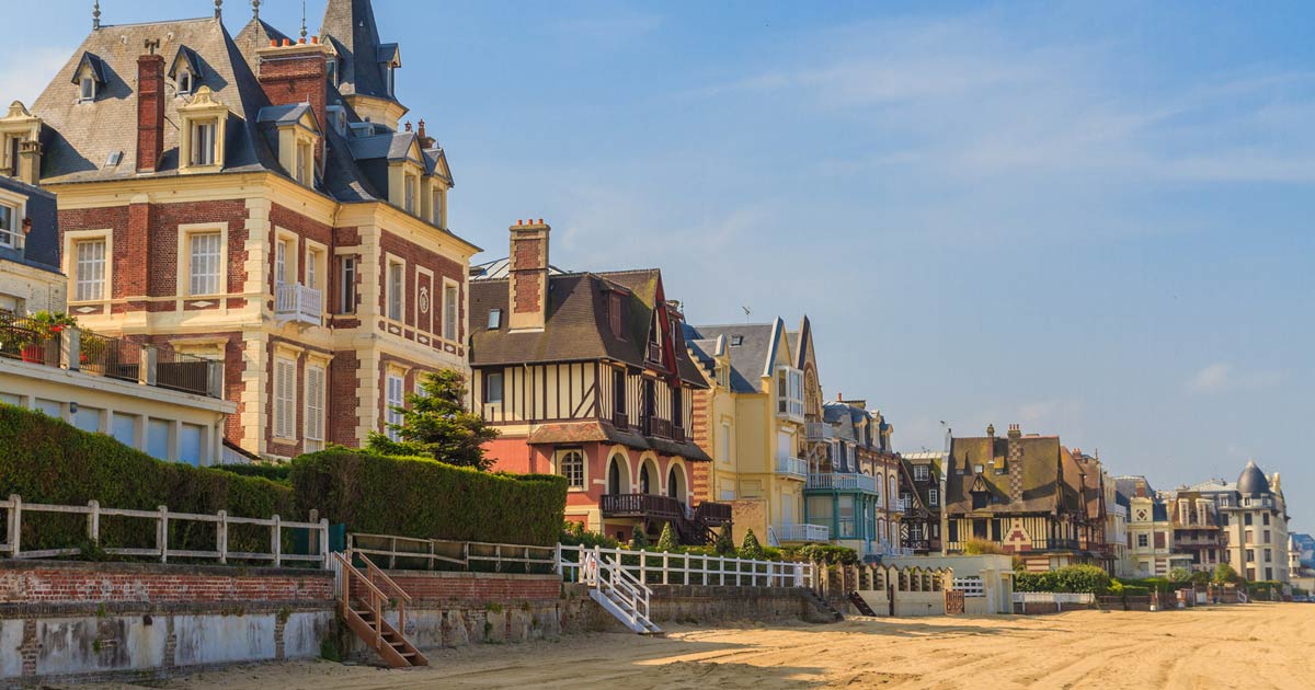 10 TOP Hotels in Deauville → Options for All Budgets