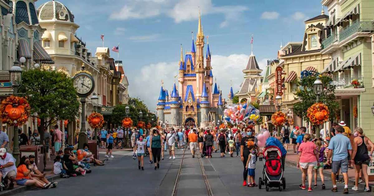 busy street at Disney World