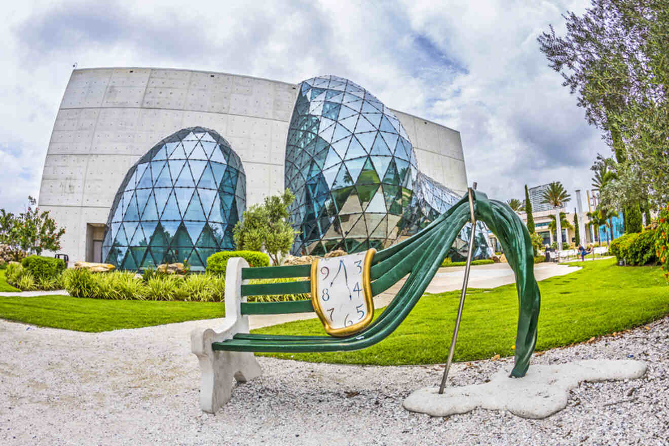 Bench and exterior view of Salvador Dali Museum