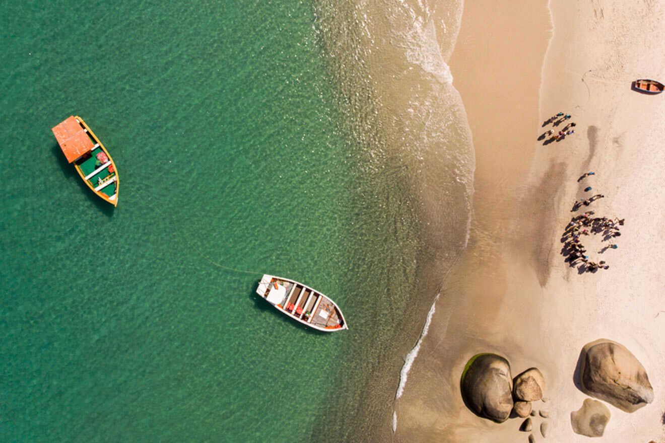 aerial view of Praia do Campeche - boats with tourists