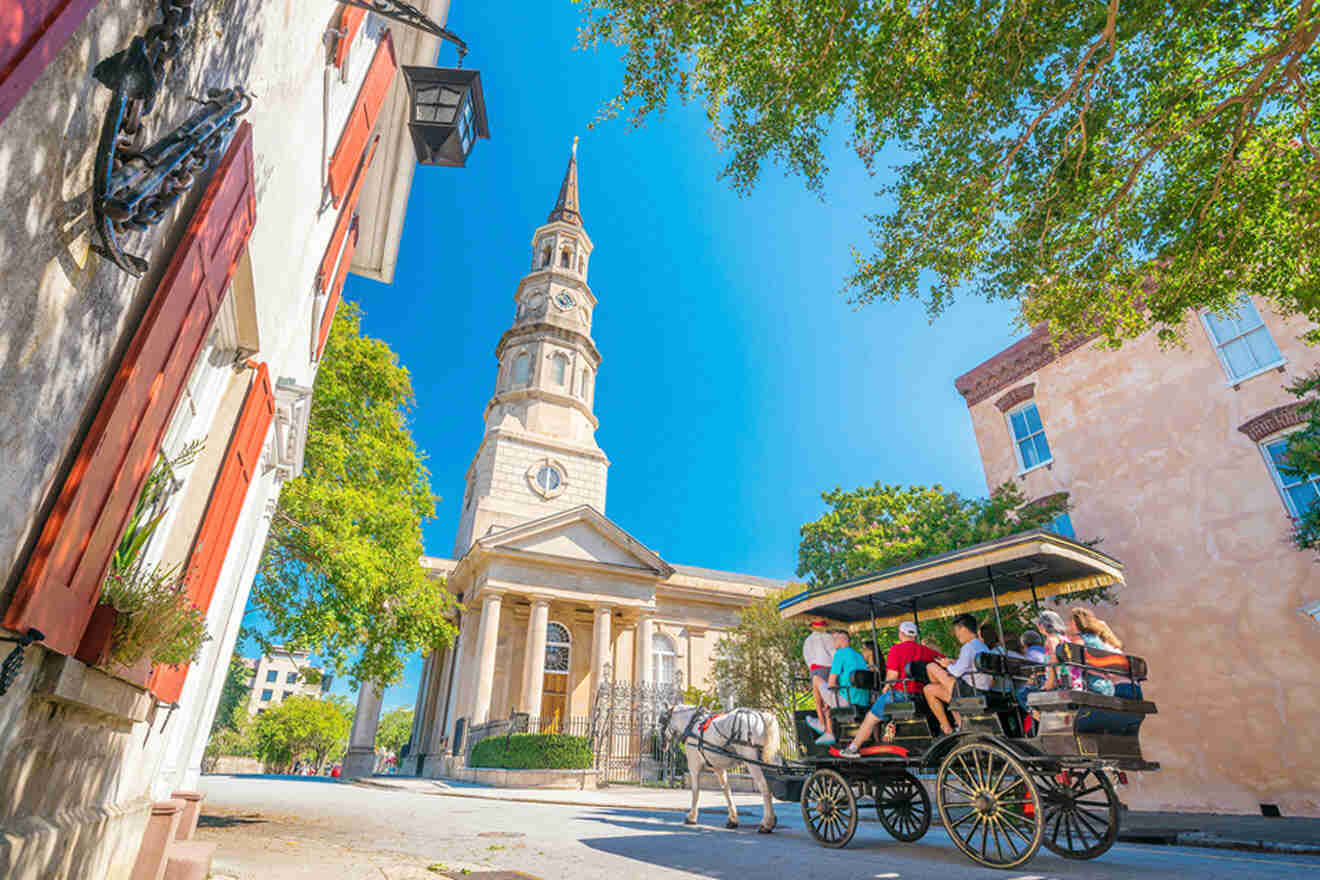 Group of people riding on a horse-drawn carriage around Charleston