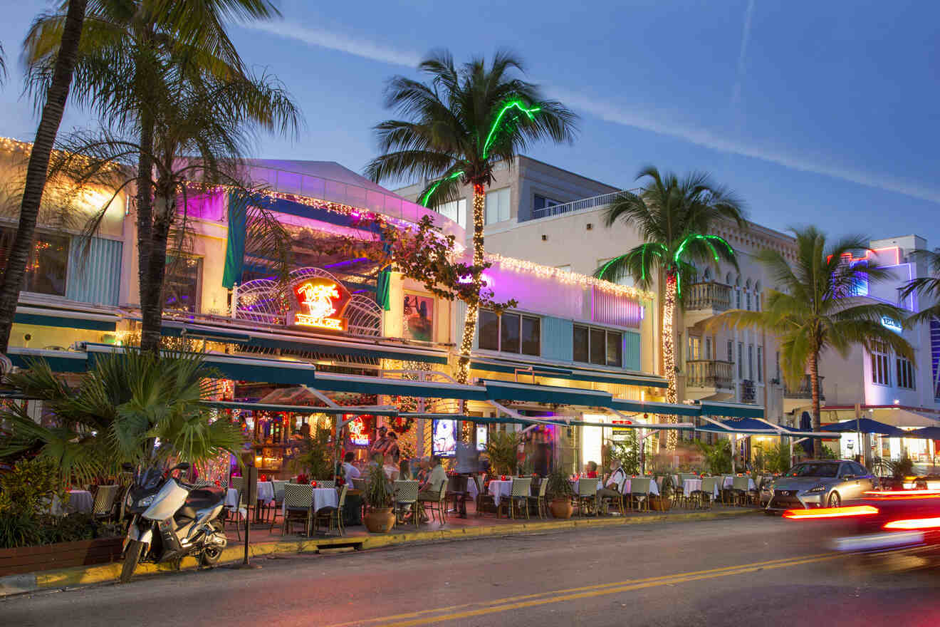 restaurant at night in Miami