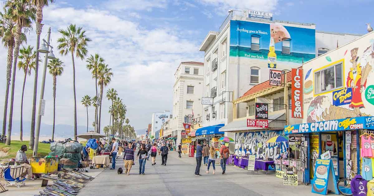 12 TOP Things to Do in Venice Beach ️ Surf, Bike & More