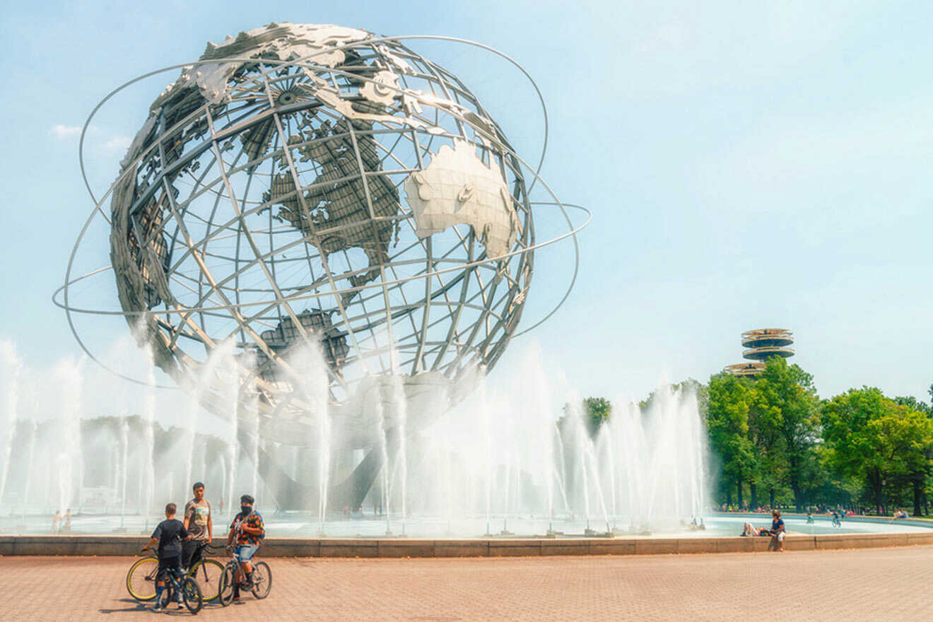 Flushing Meadows fountain with a large globe statue