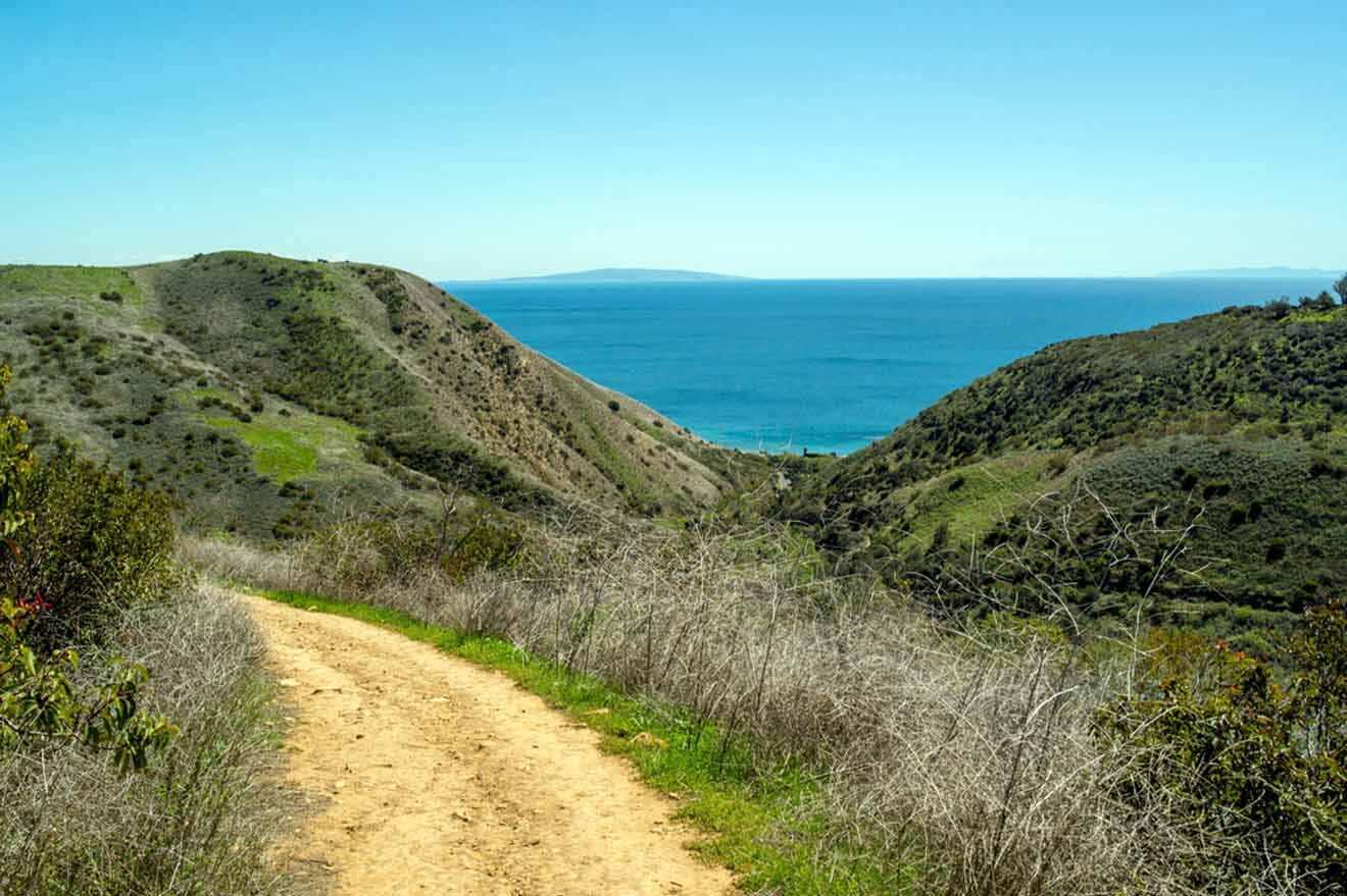 16 Best Hikes in Southern California → a Local's Guide