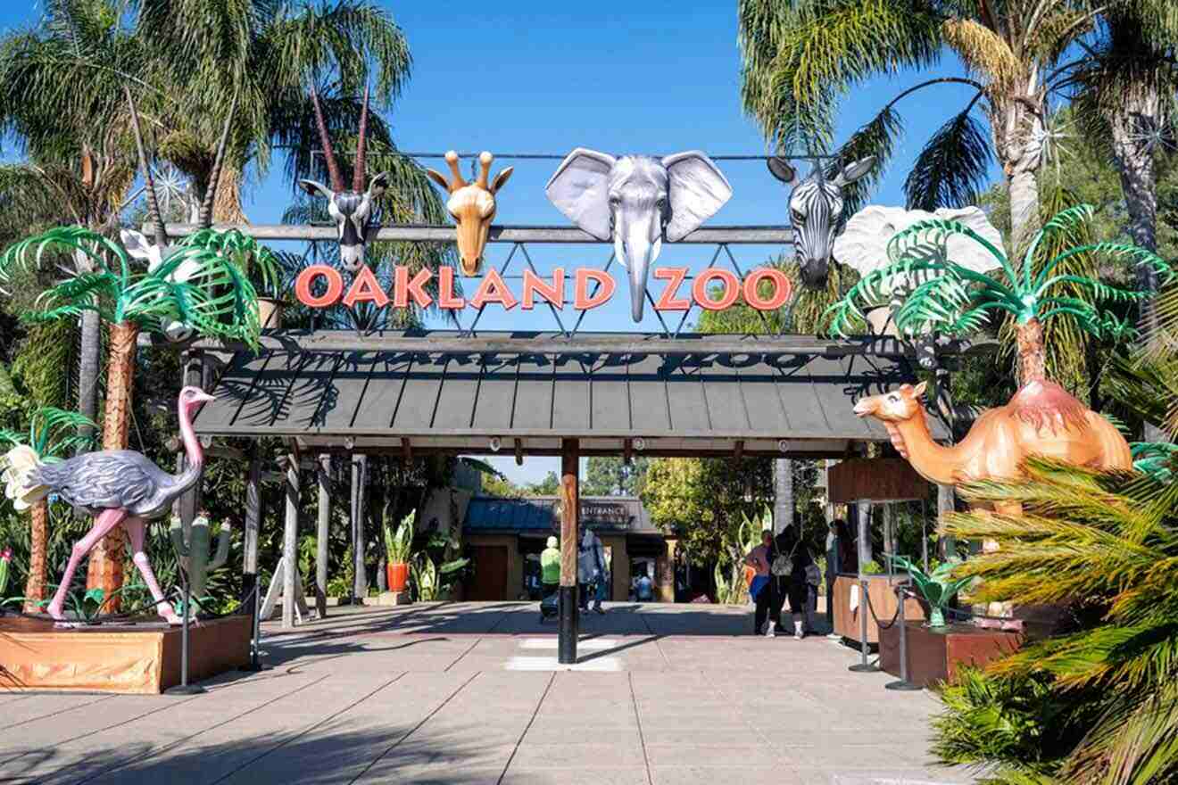 The entrance to oakland zoo in california.