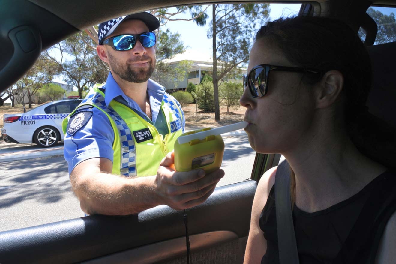 renting a car in australia with us license