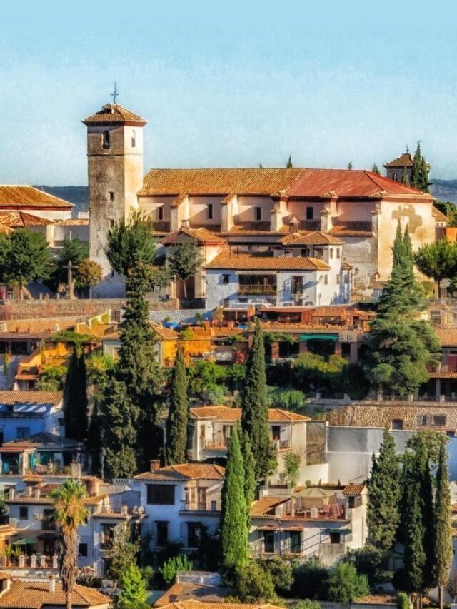 6 Areas to Stay in Granada Miss Tourist