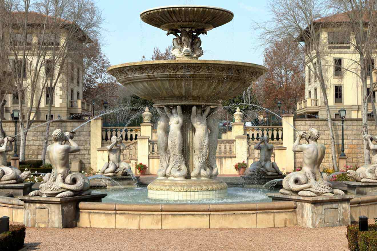 A fountain in front of a building.