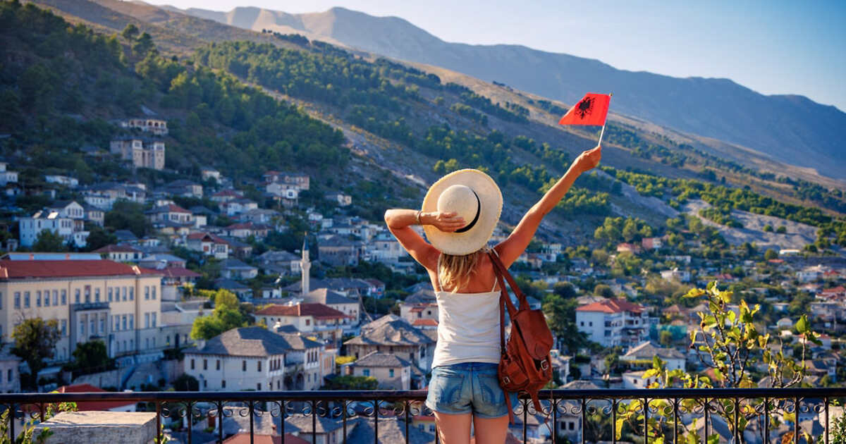 Albanian scenic background slideshow
